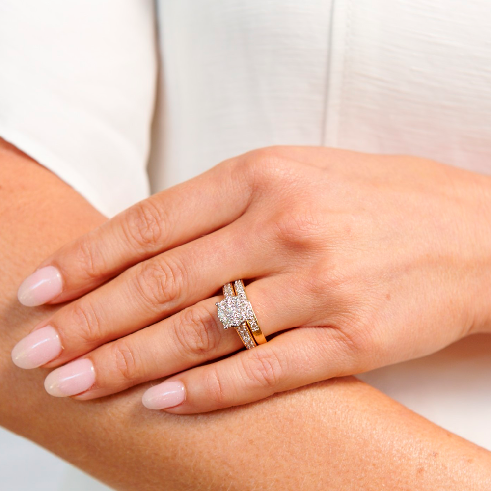 A Perfect Match: How to Find the Perfect Wedding Band to Match Your Engagement  Ring | Noémie