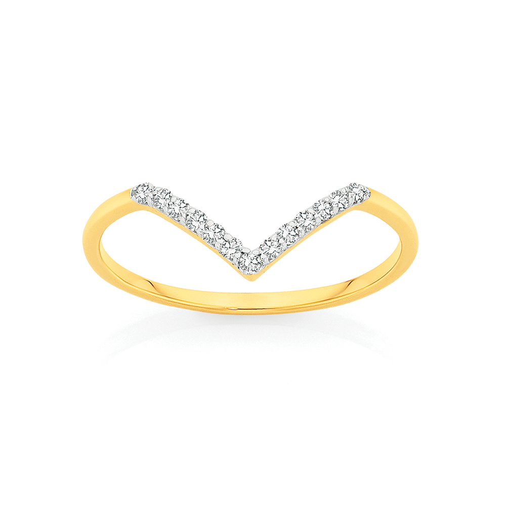 V Shaped Band Ring | Autumn and May | Gold Designer Jewellery-demhanvico.com.vn