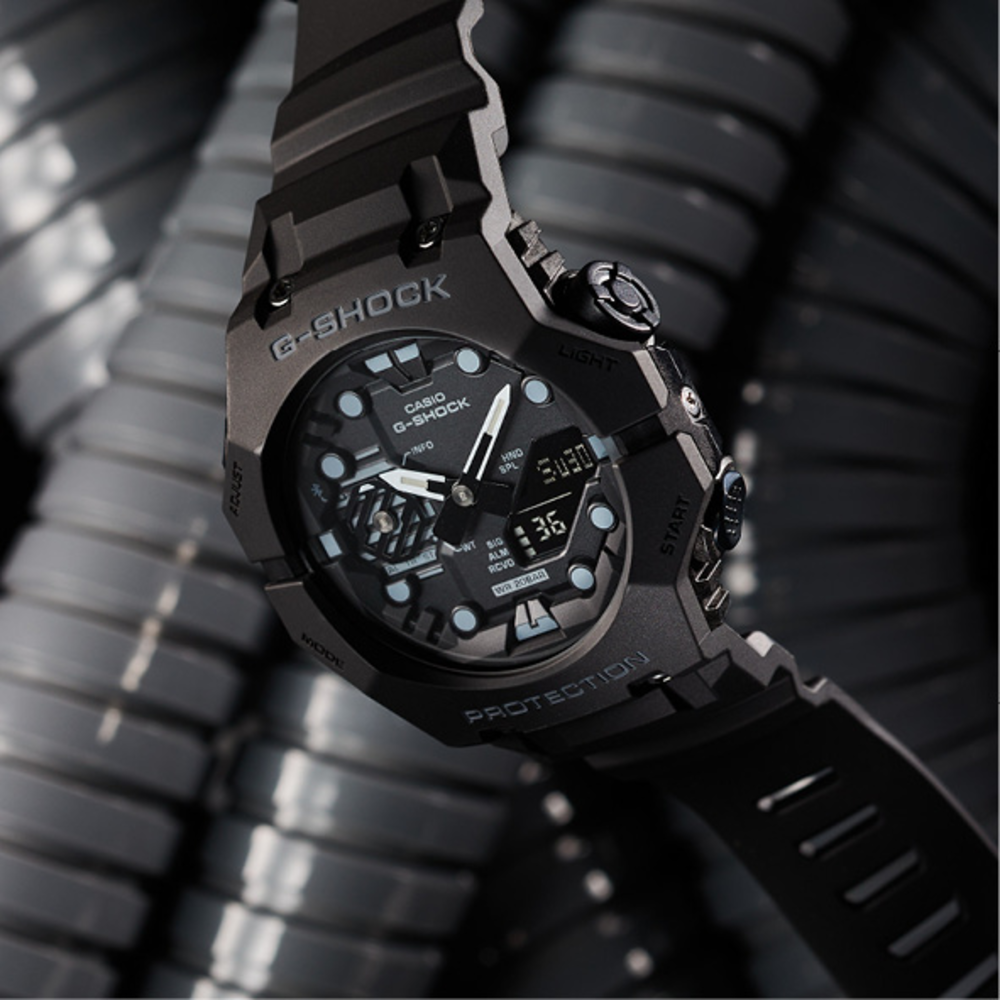 en sælger overvælde bomuld Casio G-shock Watch in Black | Angus & Coote