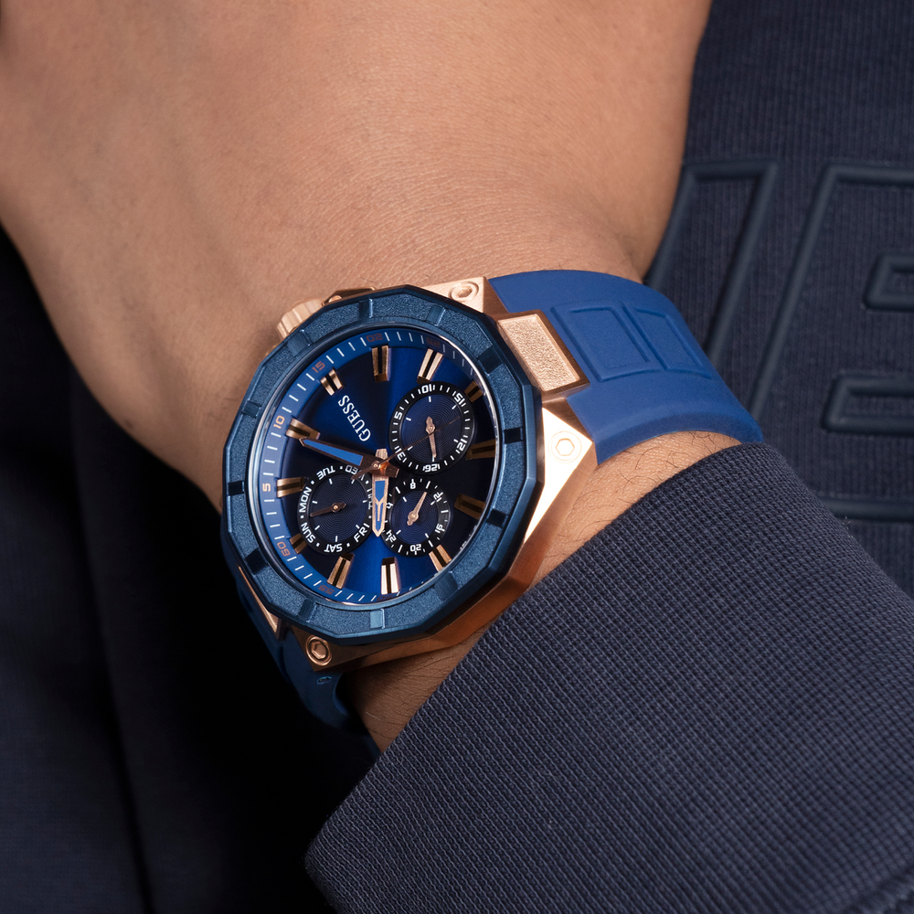 Guess R2 Men's Watch in Blue Angus Coote